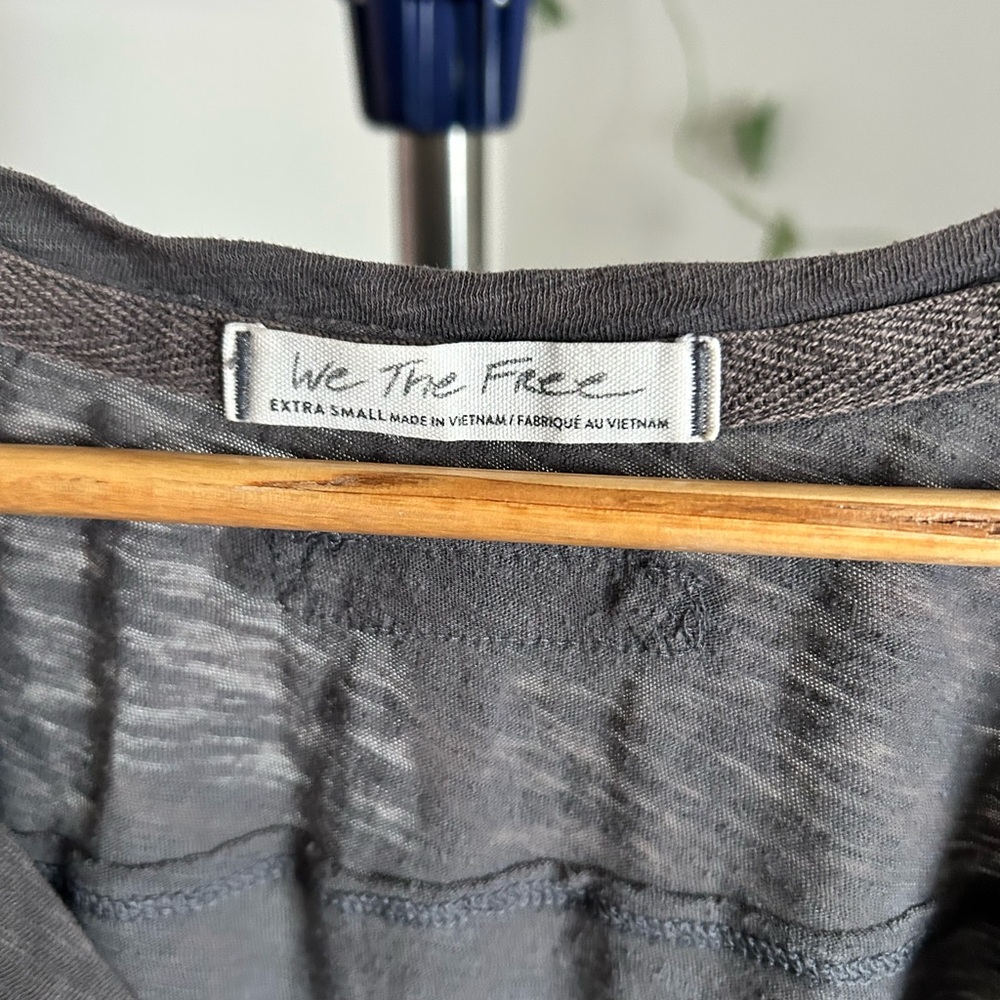 We the Free The Betty Gray Long Sleeve Women's Top - Picture 5 of 6